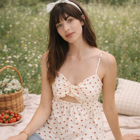 Madewell Tops - Madewell Strawberry Tie Front Cami Keyhole Top Cotton Summer Sz 2 Cottagecore